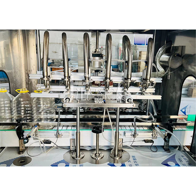 Máquina automática de enchimento de suco de água líquida garrafa de plástico com cabeçote múltiplo fornecedor