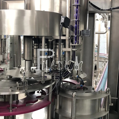 máquina de engarrafamento 3 da água 2L mineral em 1 linha de enchimento bebendo 4000BPH do ANIMAL DE ESTIMAÇÃO de Monoblock fornecedor