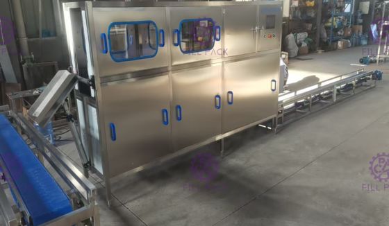 SUS de alimentação de levantamento 304 do automóvel linha de enchimento do galão de 120 BPH fornecedor