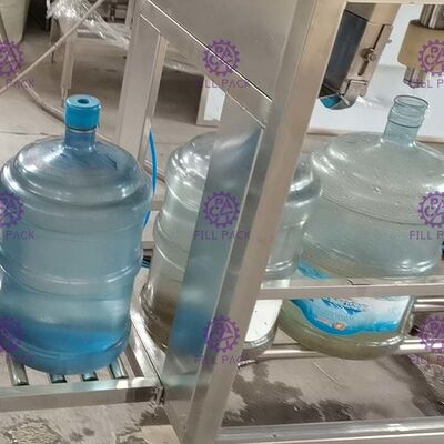 304 120 BPH de aço inoxidável máquina de enchimento de 5 galões fornecedor