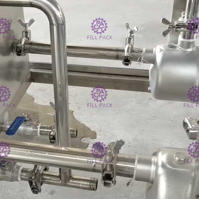 3.4*0.78*1.95m 3 em 1 linha de enchimento do galão de 120 BPH fornecedor