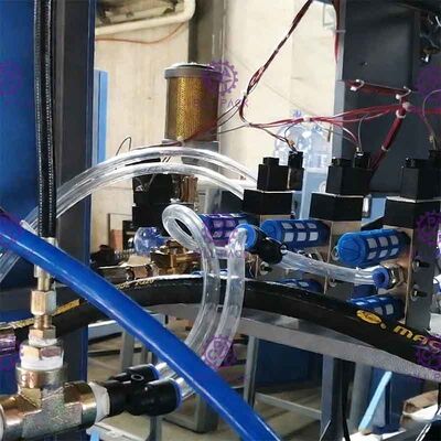 3 galões 5 galões 10 da garrafa semi automática do animal de estimação de 15l 20l 120bph litros de máquina de sopro fornecedor