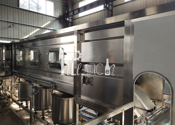 máquina de enchimento pura da água de 1000BPH Monoblock fornecedor