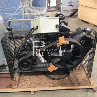 Pressão de ar que funde a máquina de molde do sopro da garrafa do ANIMAL DE ESTIMAÇÃO 120BPH fornecedor