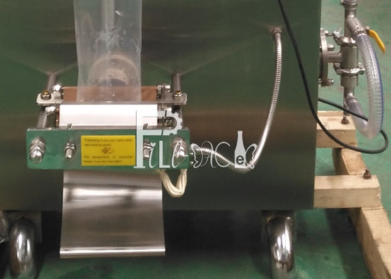 Máquina de enchimento da água do saquinho do filme 2000BPH do PE fornecedor