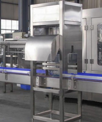3 cabeças Máquina automática de decapagem de baldes 1500bph fornecedor