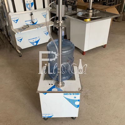 Máquina tampando da garrafa automática do animal de estimação do manual do Plc 450mm do galão fornecedor