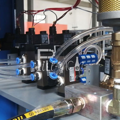 3 galões 5 galões 10 da garrafa semi automática do animal de estimação de 15l 20l 120bph litros de máquina de sopro fornecedor
