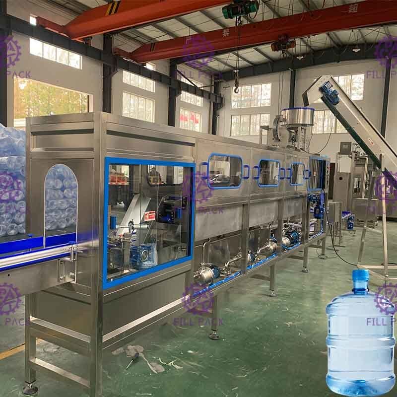 Máquina de enchimento de galões de 380 V. Água pura, lavagem de 200 bps. fornecedor